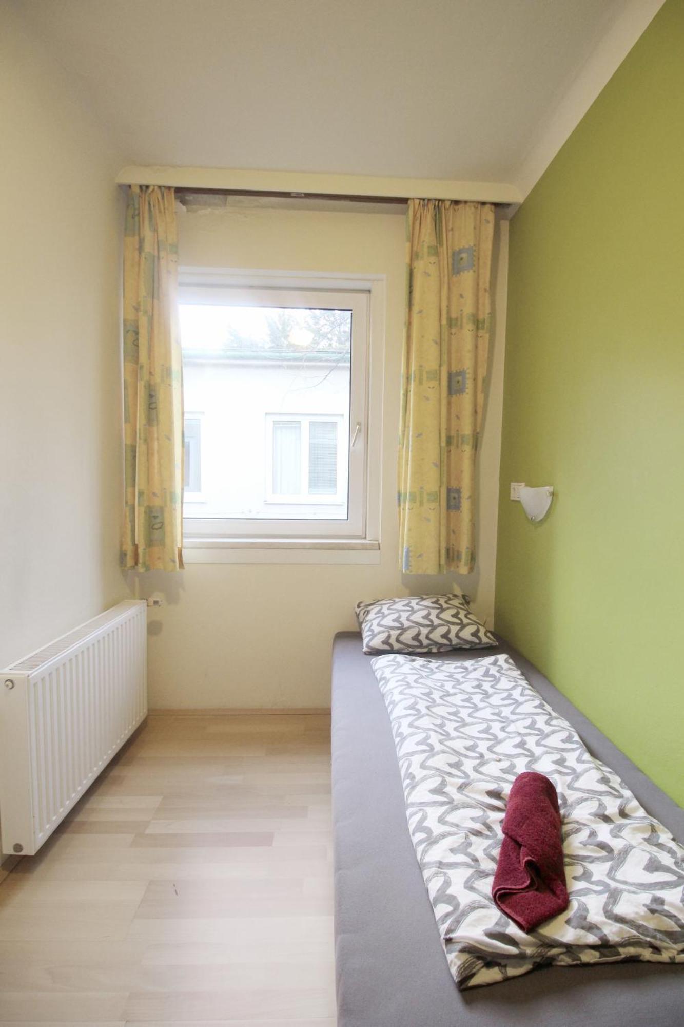Alloggio in famiglia Single In Hutteldorfer Strasse Area *