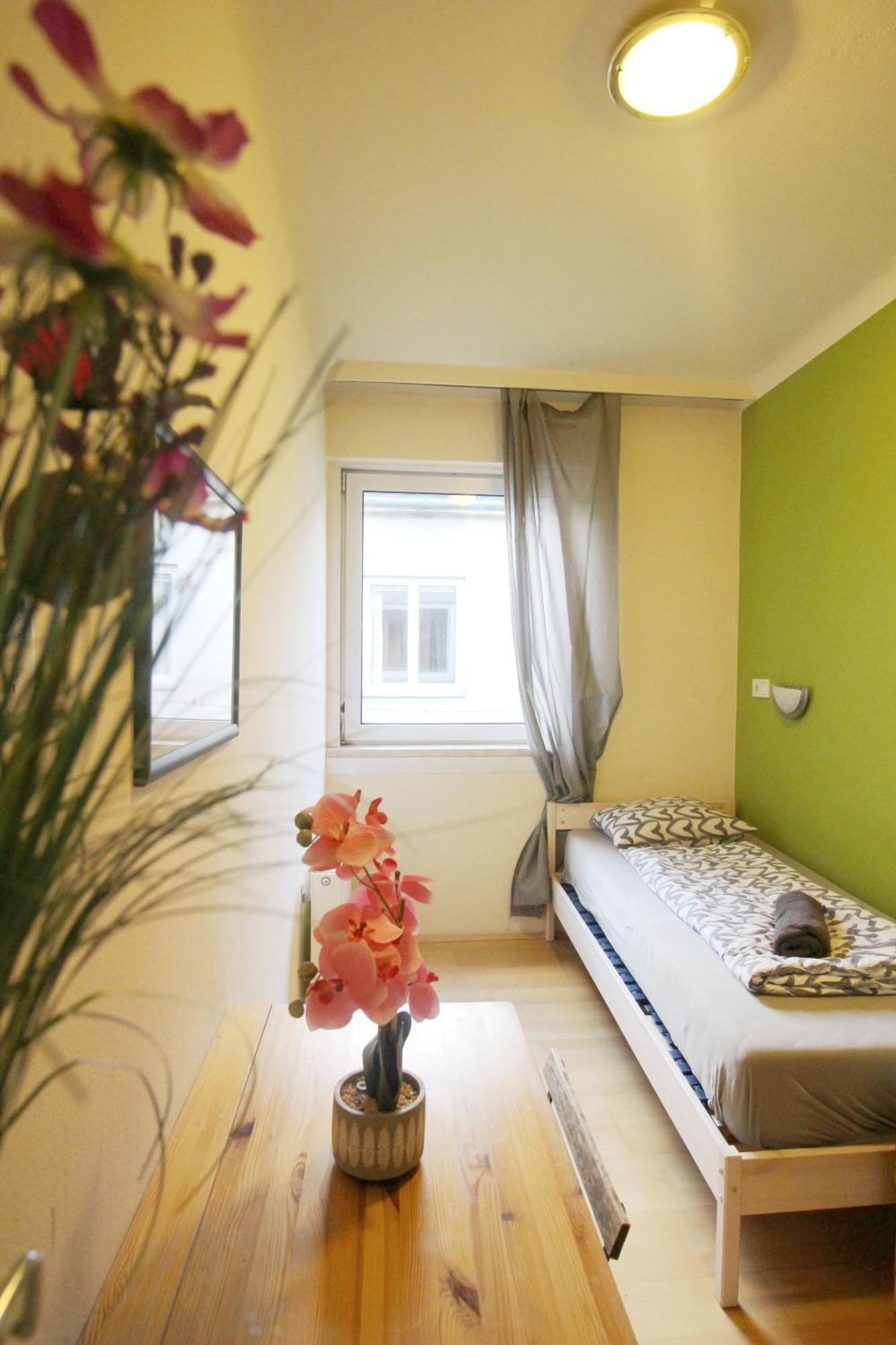 Single In Hutteldorfer Strasse Area Alloggio in famiglia *